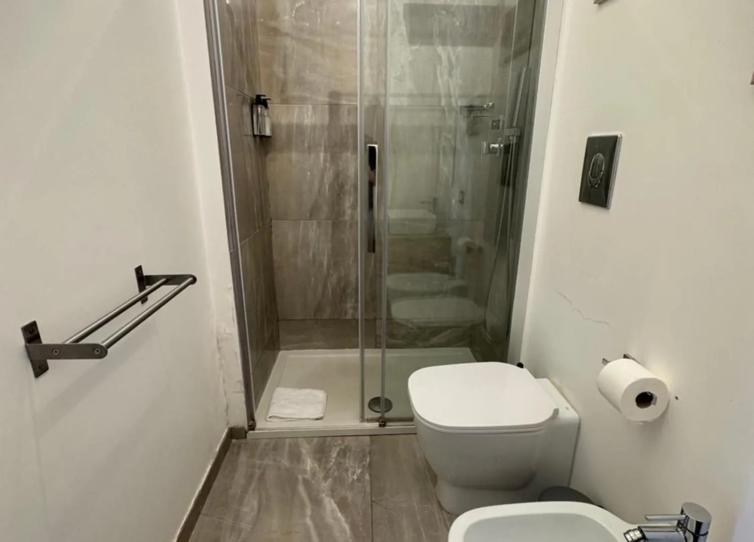 ** Gasthof RHS Rienzo Suites Rom Italien